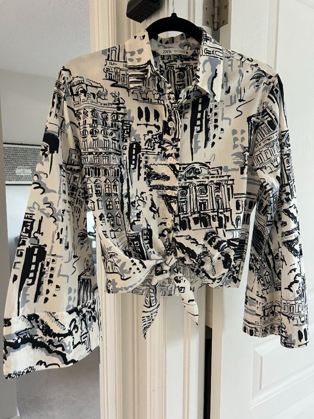 Zara XS Cityscape Print Tie Front Button Shirt Blouse